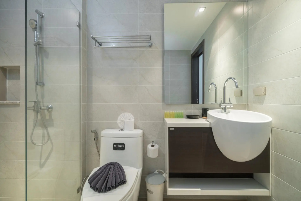 Et703 - Patong Great Condo for 4 People Open View Shuttle Pool and gym