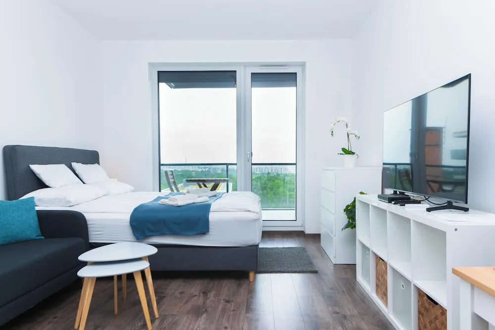 WaterFront City Apartments by FirstHost