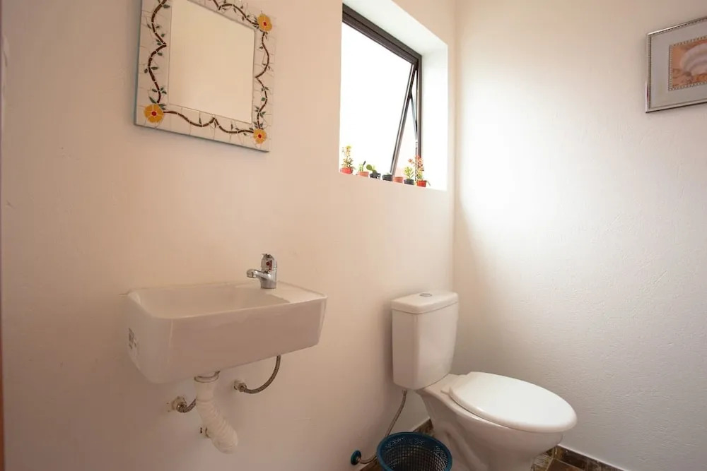 Casa com 3 qts em rua Tranquila no Campeche