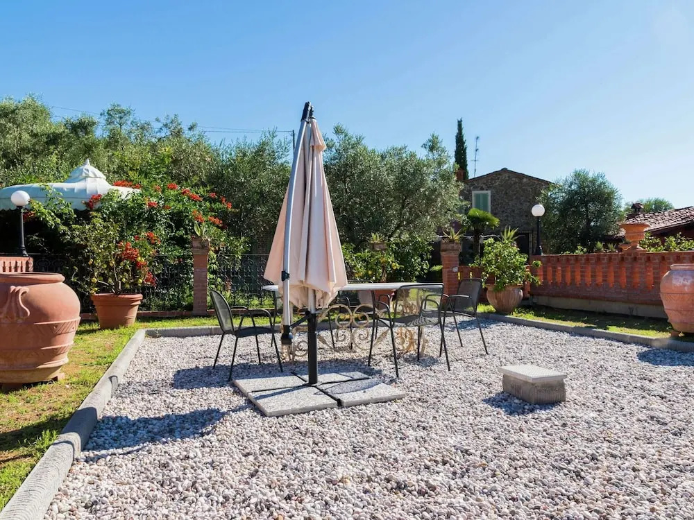 Nice Farmhouse in Montecatini Terme with Sauna & Hot Tub