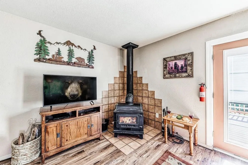 Mama Bear's Den by Ruidoso Vacation Rentals