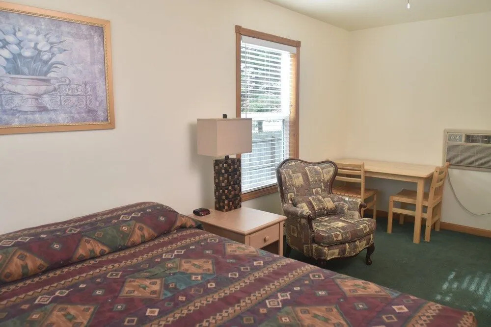 Blue Spruce Motel