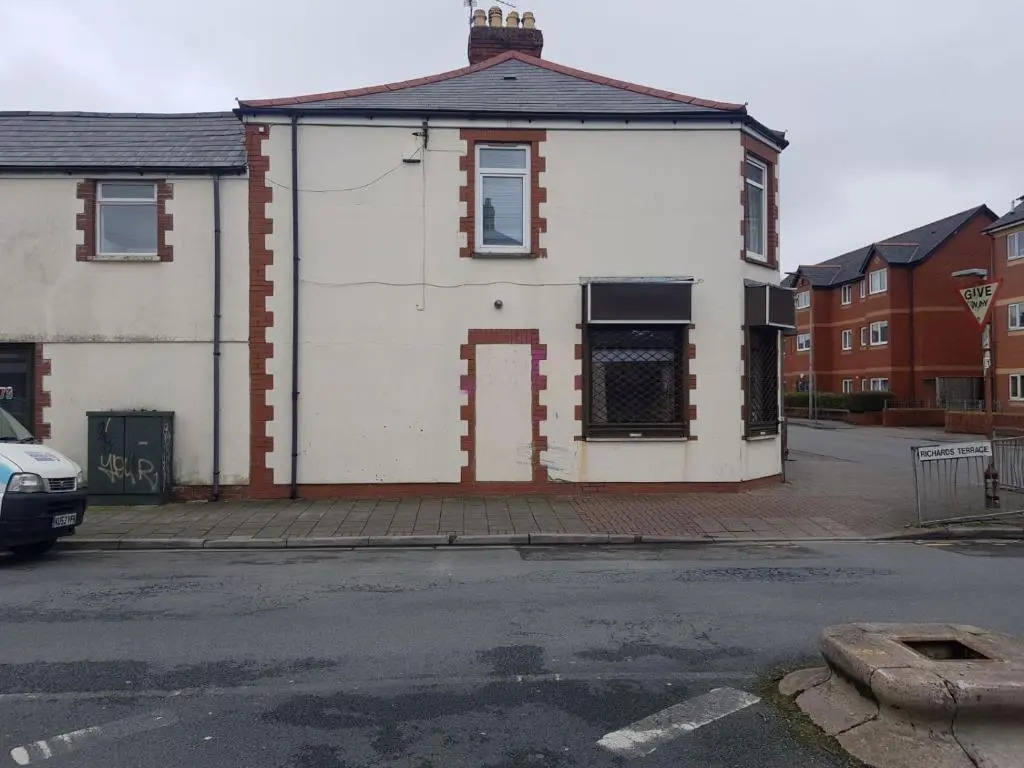 Apartment with Roof Terrace close to City Centre