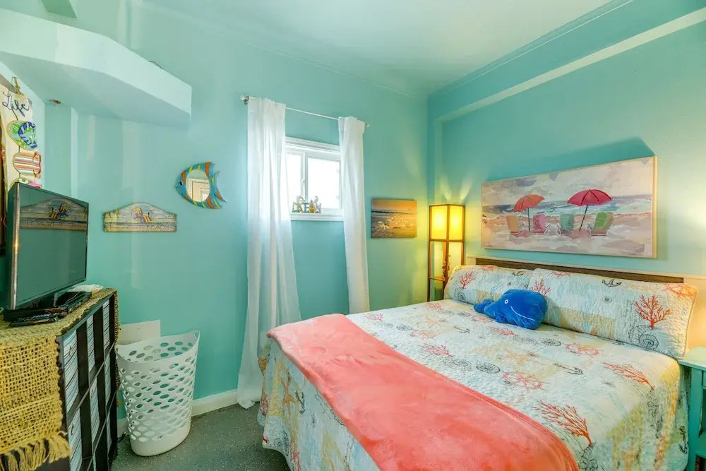1 Mi to Marina: Cozy Angler's Cottage in Rockport