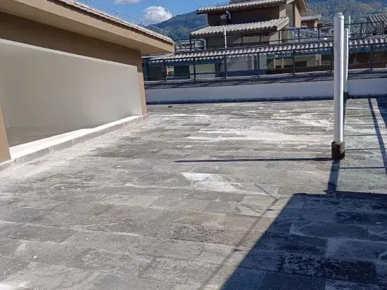 Tengchong Yuegu Hot Spring Homestay