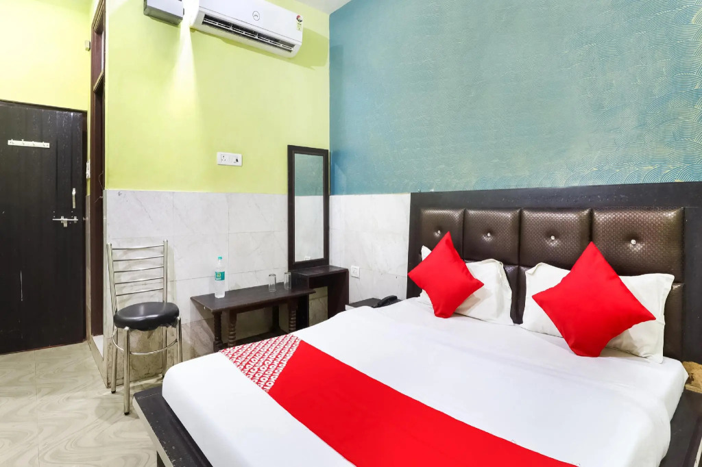 OYO Flagship 75005 Hotel Park View
