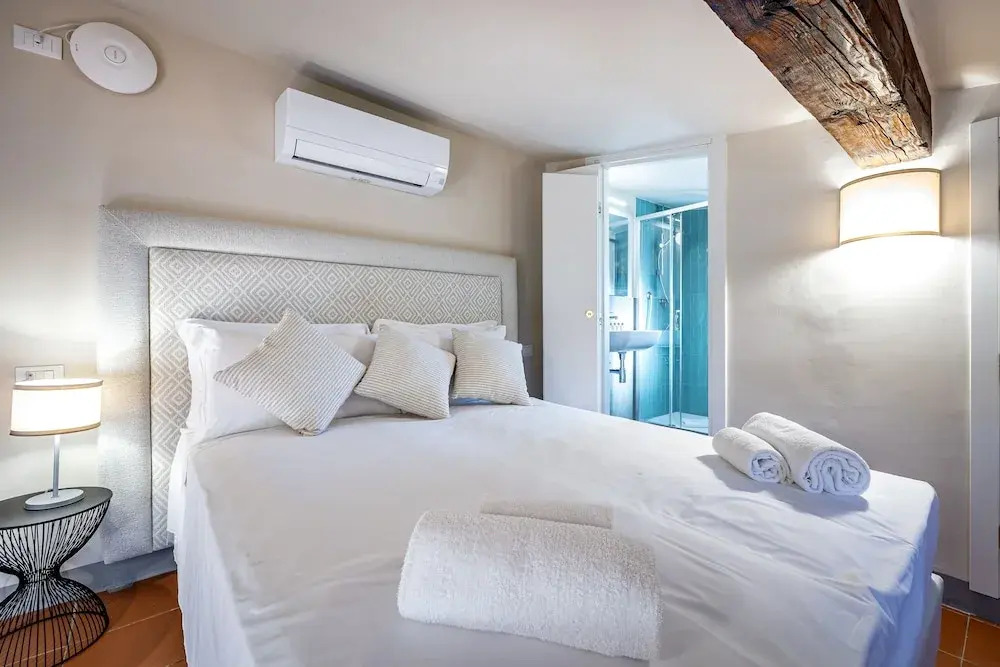 YD Four suites Ognissanti