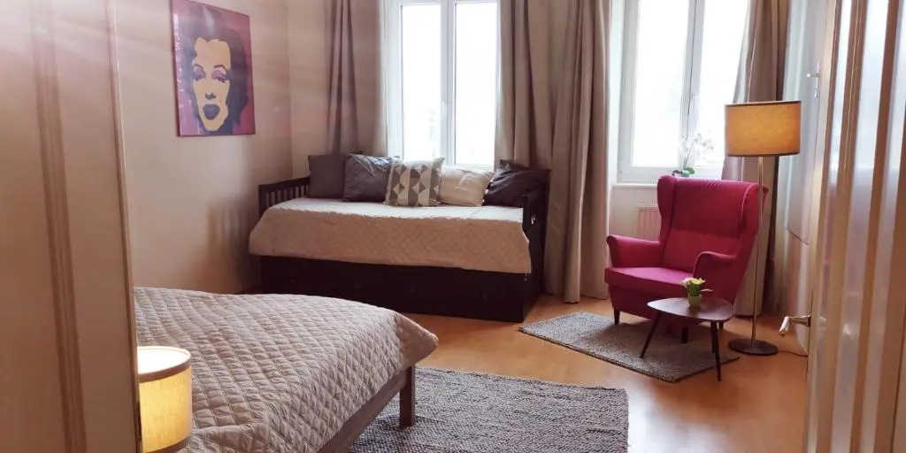 Book-A-Room Apartment City