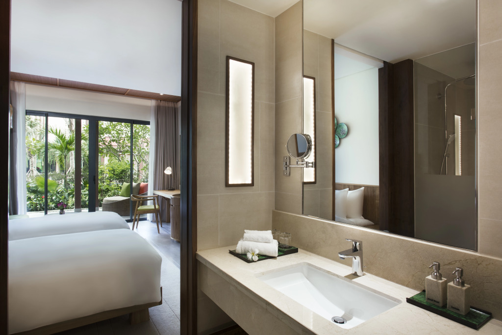 Dusit Princess Moonrise Beach Resort
