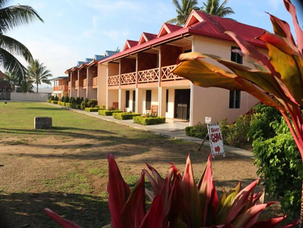 Wailoaloa Beach Resort Fiji