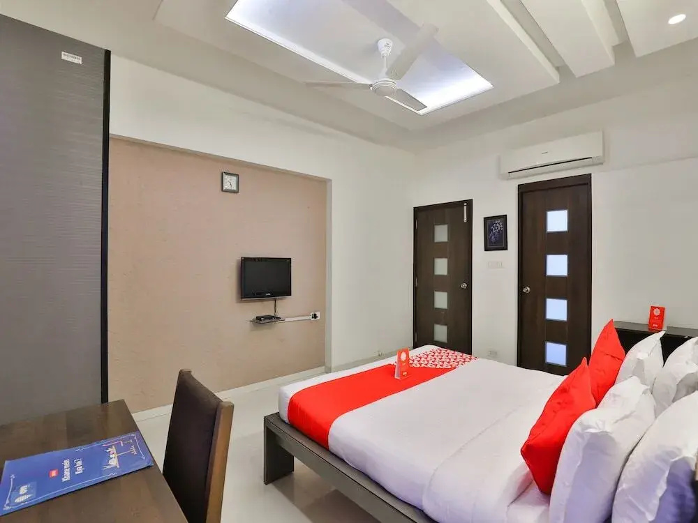 Shreeji Sangeet Apartments by OYO Rooms