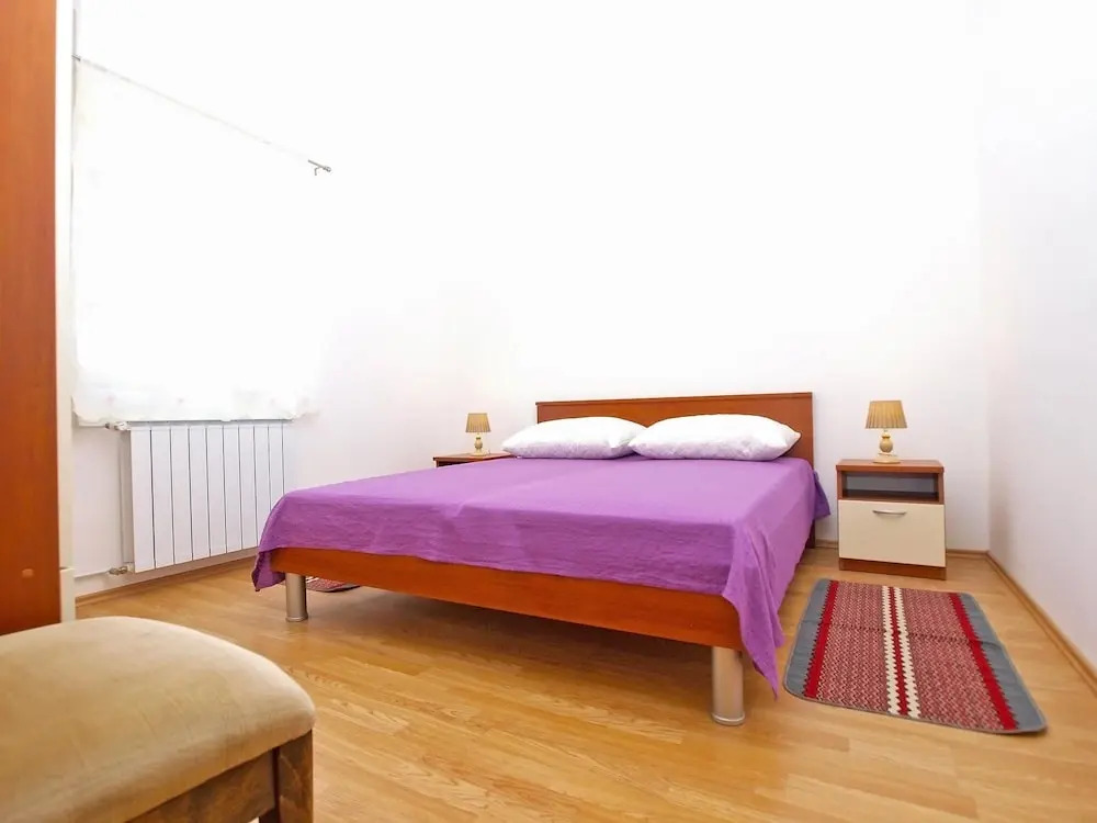 Apartment 1406