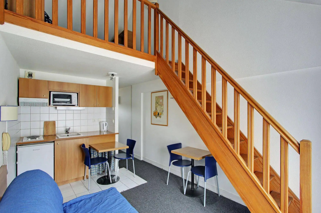 Les Lilas Serviced Apartments