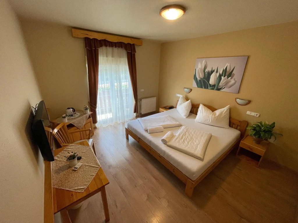 Hotel Karin