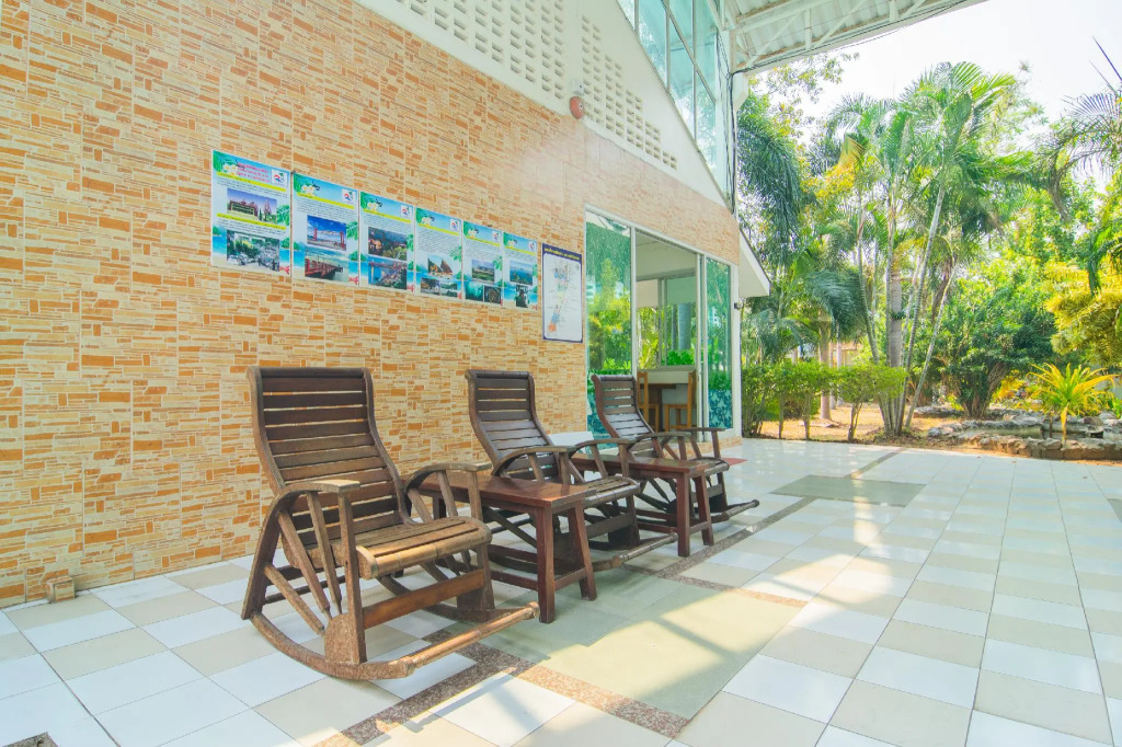 Koh Lak Resort