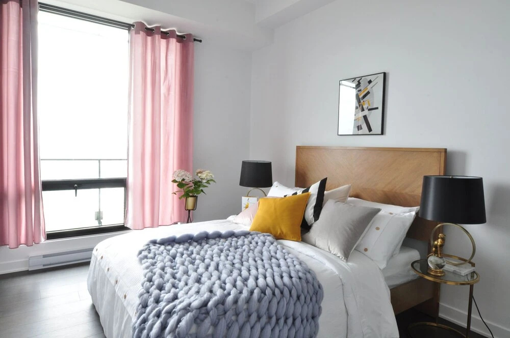 Tour des Canadiens Penthouse by Hometrotting