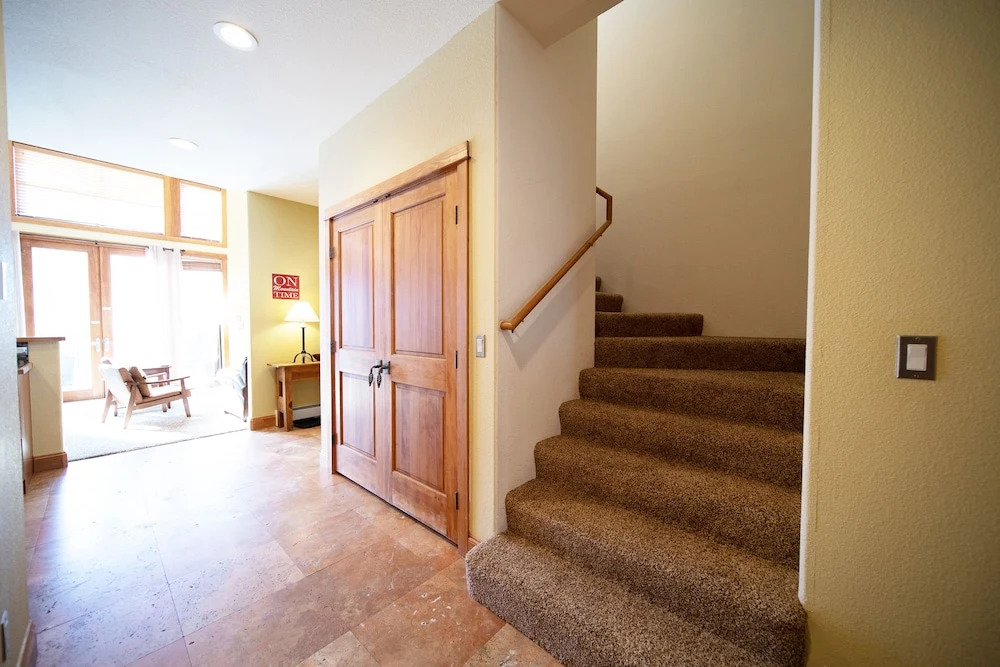 Antlers Gulch 303 by SummitCove Vacation Lodging