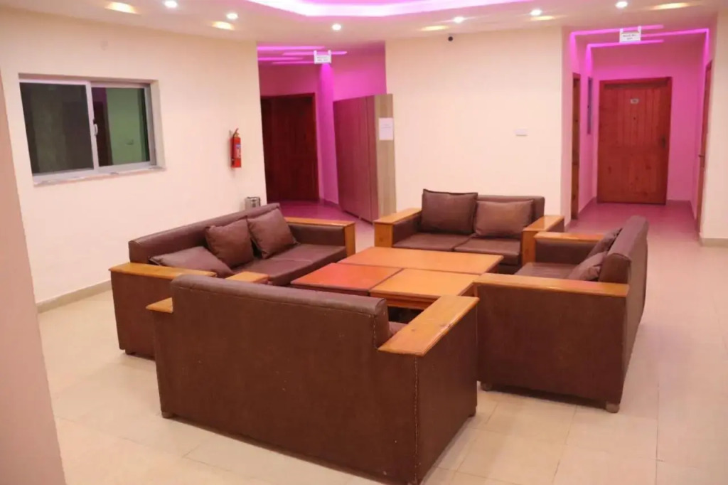 Hotel Al Azeem