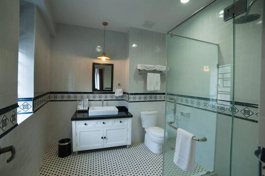 The Chambers Hotel