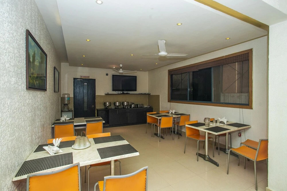 OYO 19726 Pride Homes