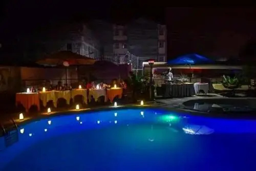 Hotel Luna Ltd