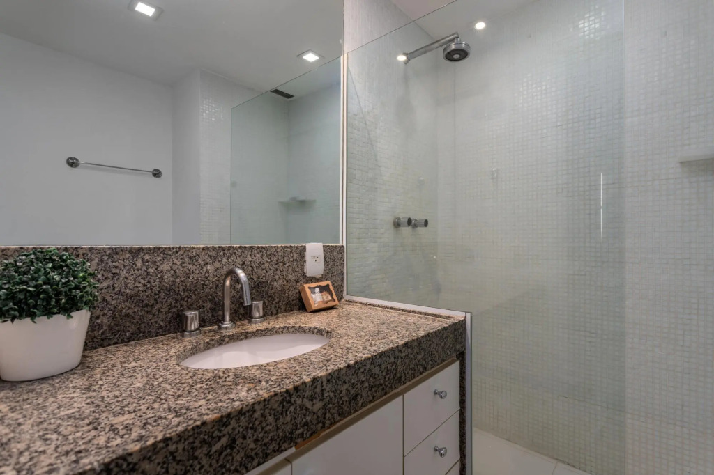 Barra da Tijuca near the beach | AS1602 Z10