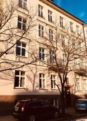 Old Time Apartments