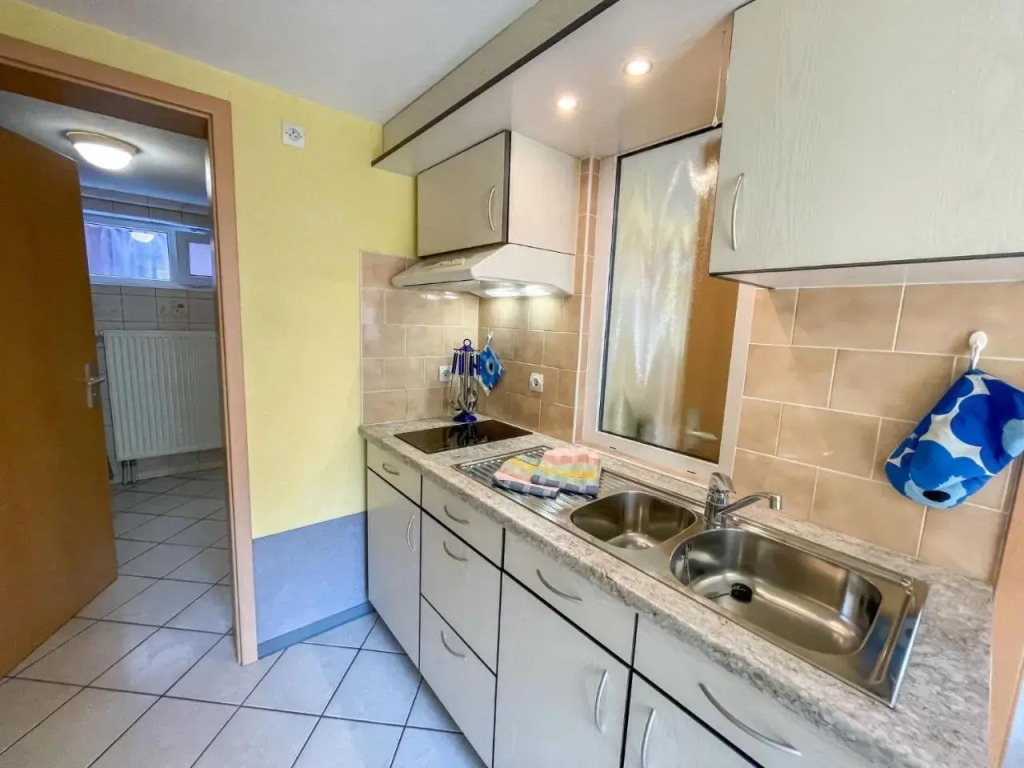 Apartment Résidence jaune et rose-4 by Interhome