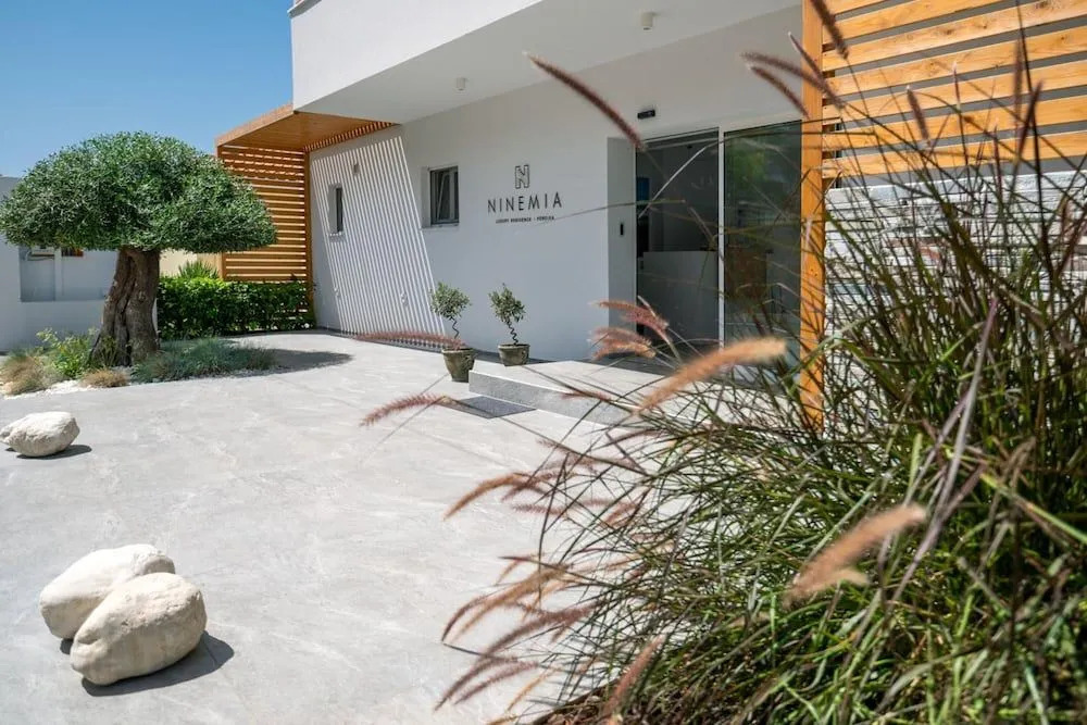 Ninemia Luxury Residence