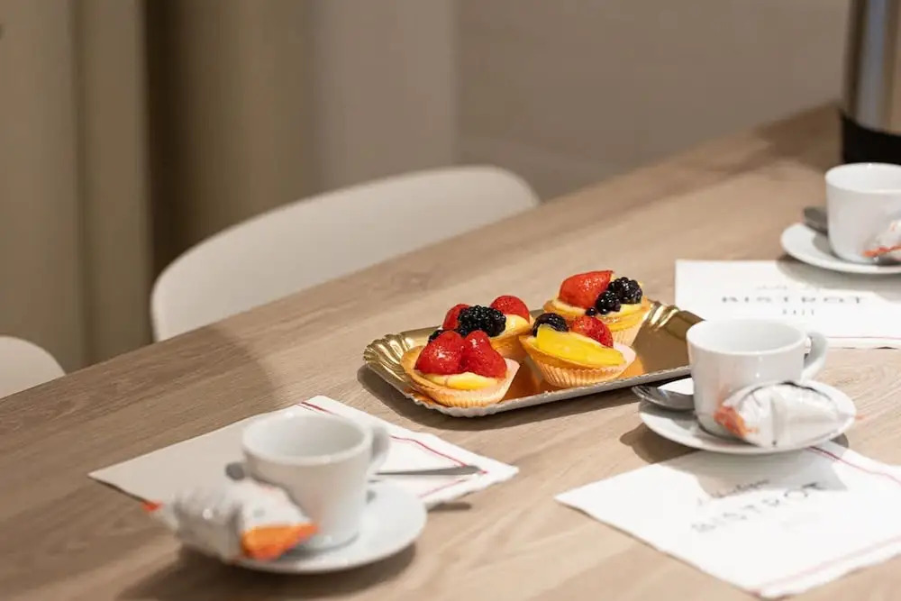 Colosseum Holidays - Three-bedroom Apartment