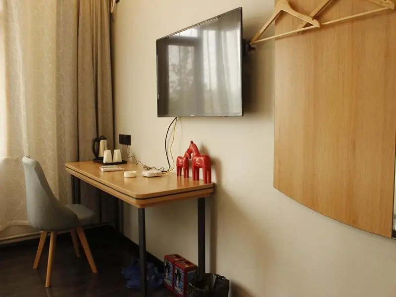 JUN Hotels Dezhou Lincheng District Bus Station