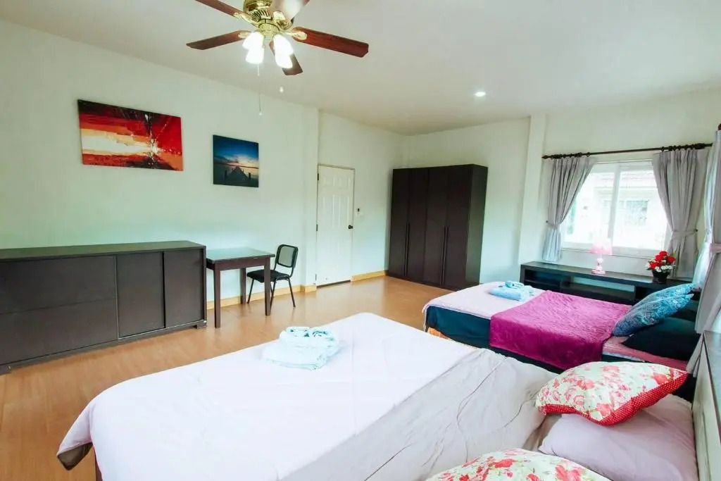 Captivating 3-Bed Villa in Muang Pattaya