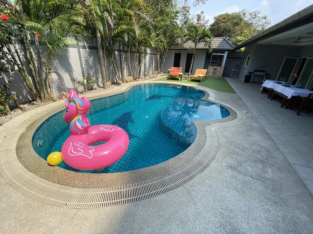 The Gem 1 - Deluxe Pool Villa