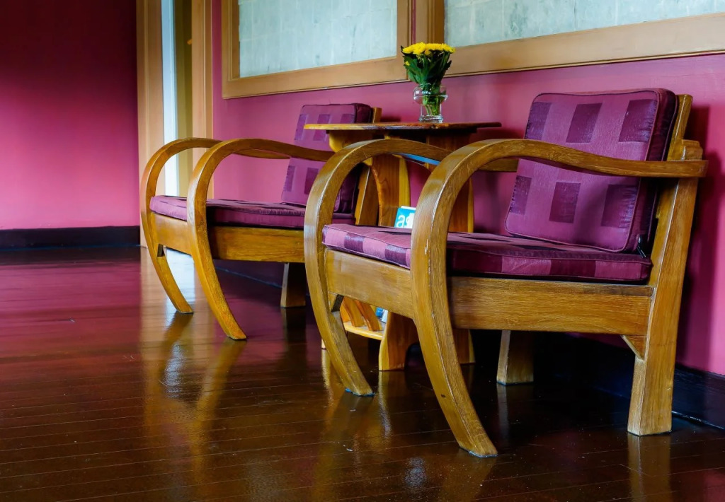 Saphan Krungthep Hostel & Spa