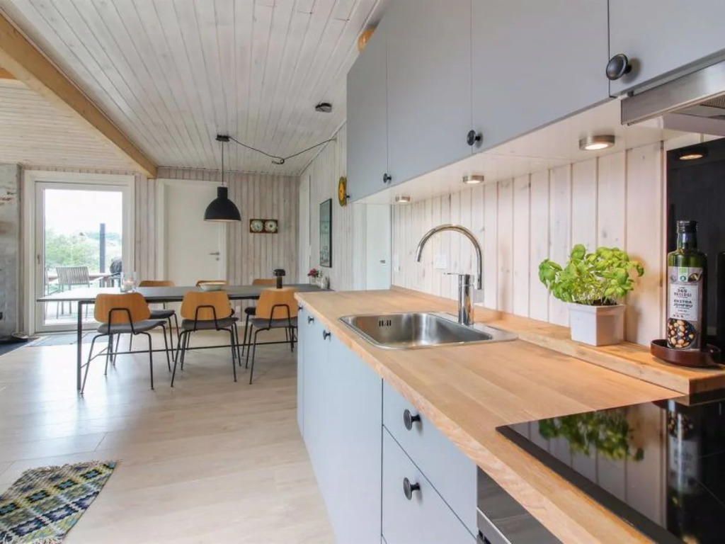 "Folkhart" - 480m from the sea in NW Jutland
