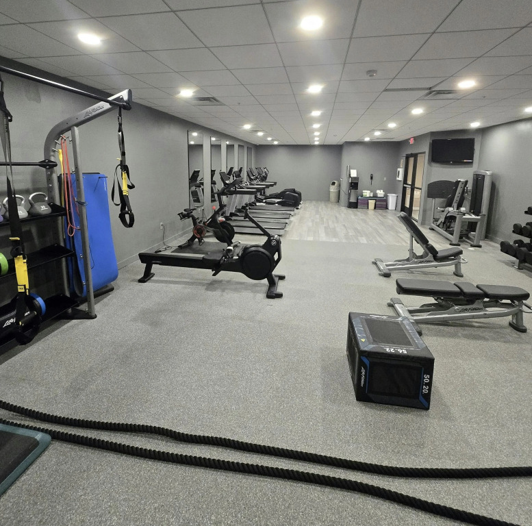 DoubleTree by Hilton Cape Cod - Hyannis