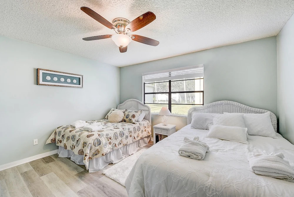 Seaside Villas 18