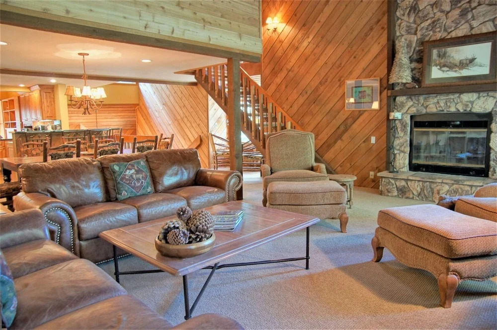 141 Willis Place - 4 Br Townhouse