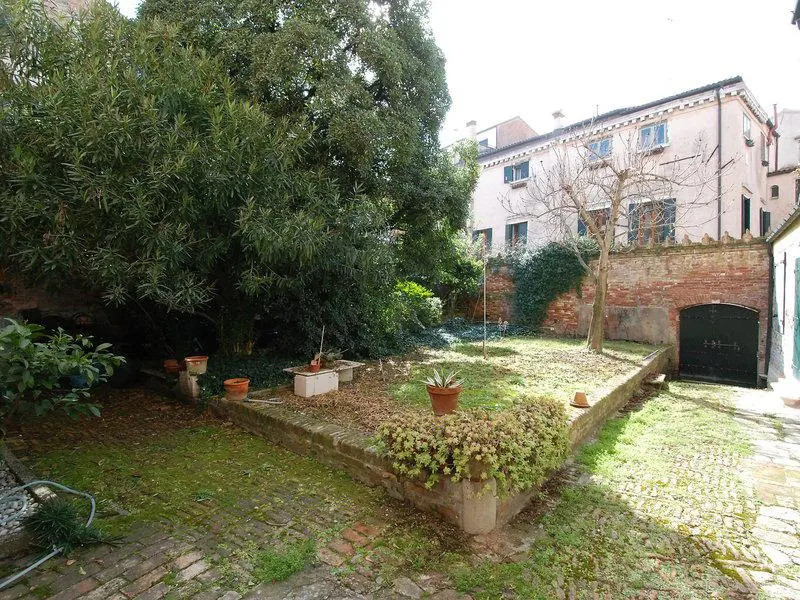 Palazzo Pizzamano