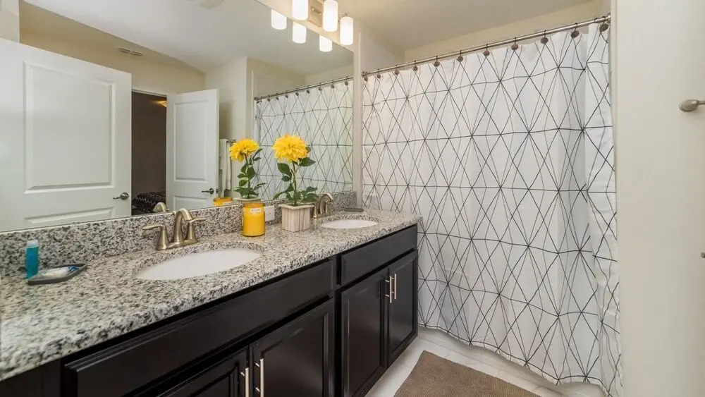 Grhdog9055 - Champions Gate Resort - 4 Bed 3 Baths Townhouse
