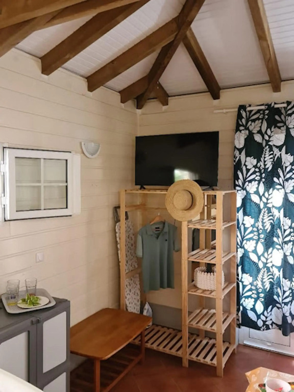 Maison d'une chambre avec vue sur la mer jardin amenage et wifi a Le Marin a 2 km de la plage