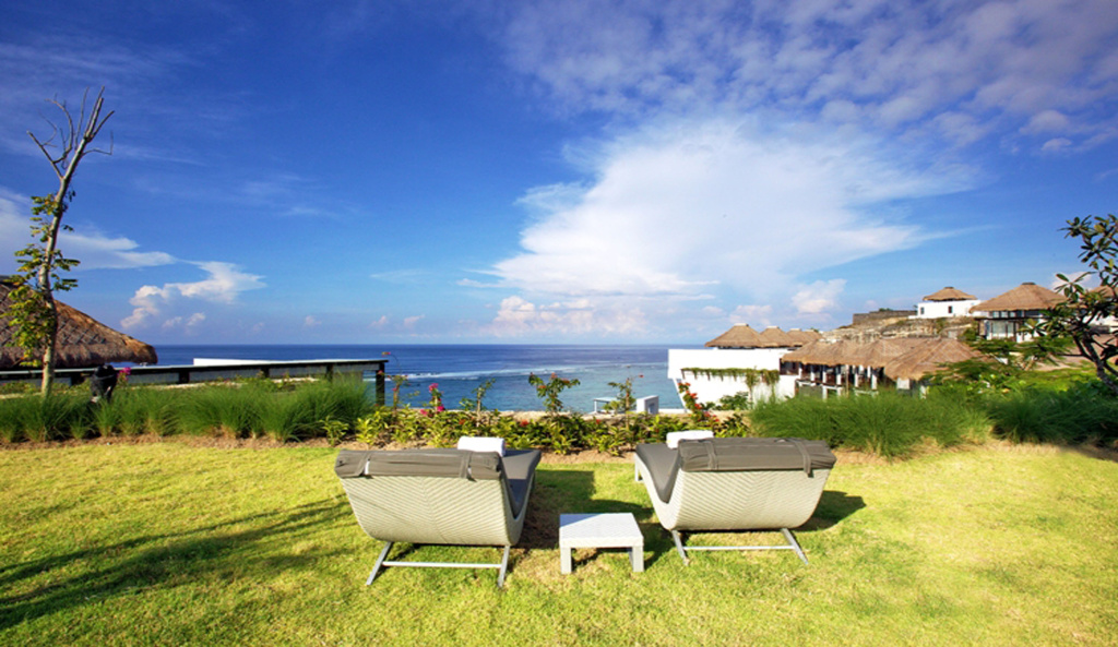 Samabe Bali Suites & Villas