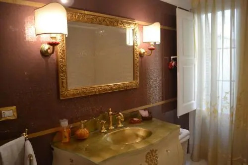Vintage Home