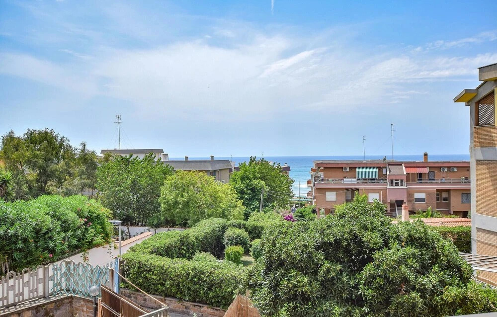 Amazing Apartment in Lavinio With 3 Bedrooms and Internet
