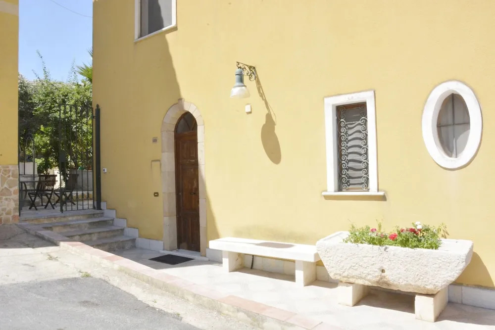 La Casa Siciliana