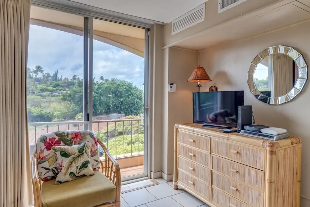 Maui Kaanapali Villas #a514 Condo by Redawning