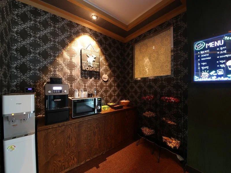 Nonhyeon Cozy Hotel