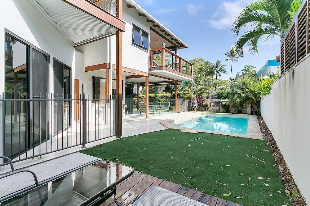 Beachcomber Holiday House