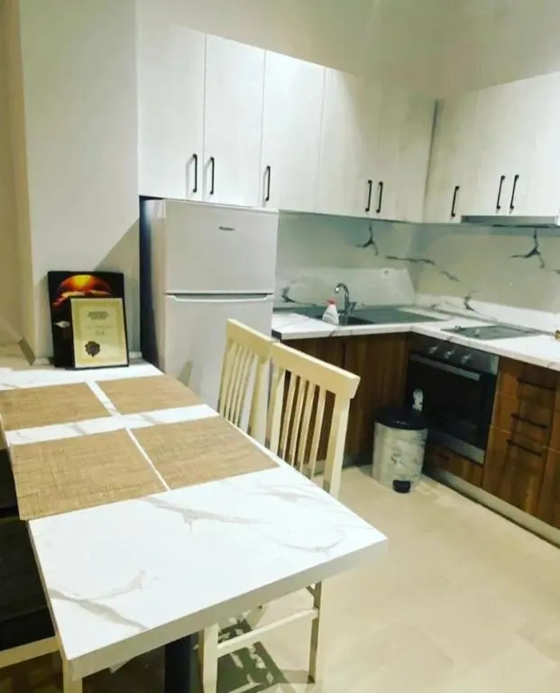 Nova Apartaments Qerret ZL