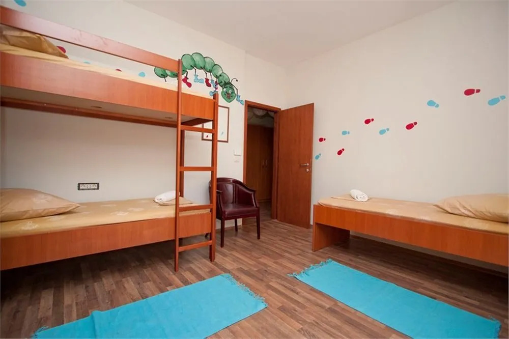Cocoon Hostel